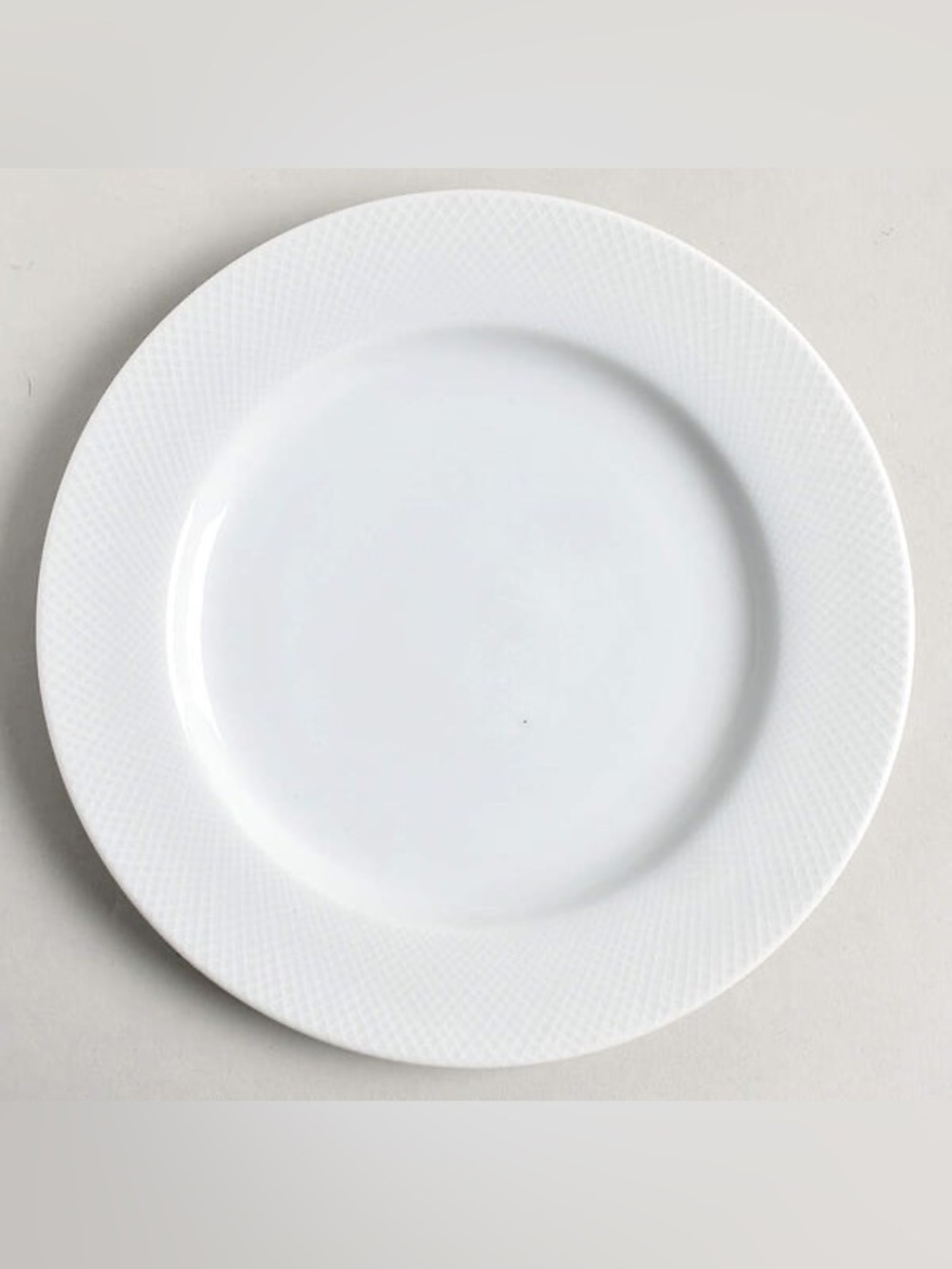 Pottery Barn White Textured Dinner Plates - set of 5